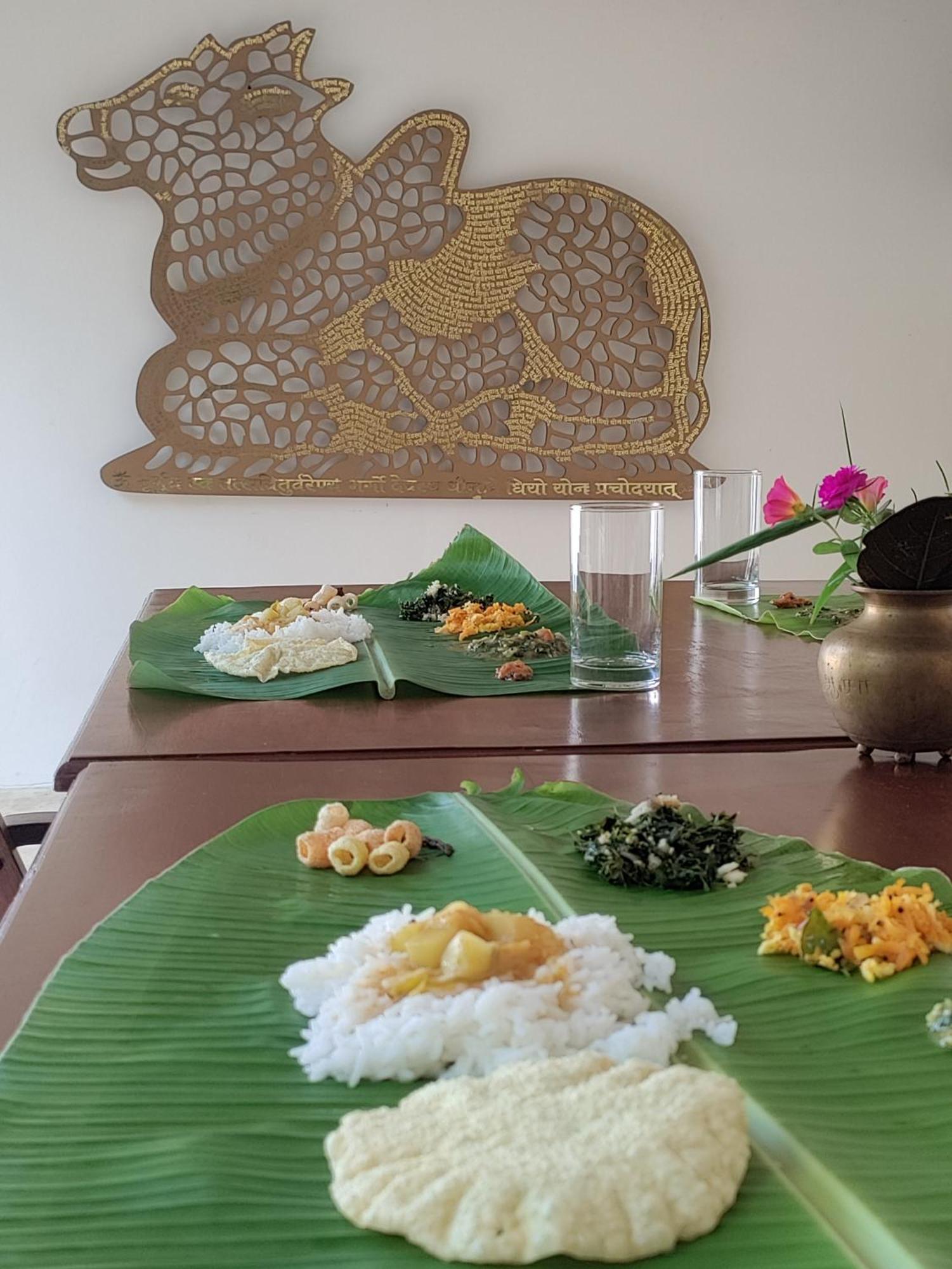 Mangala Heritage By Luxunlock Private Villas Tirukkannapuram Exterior photo