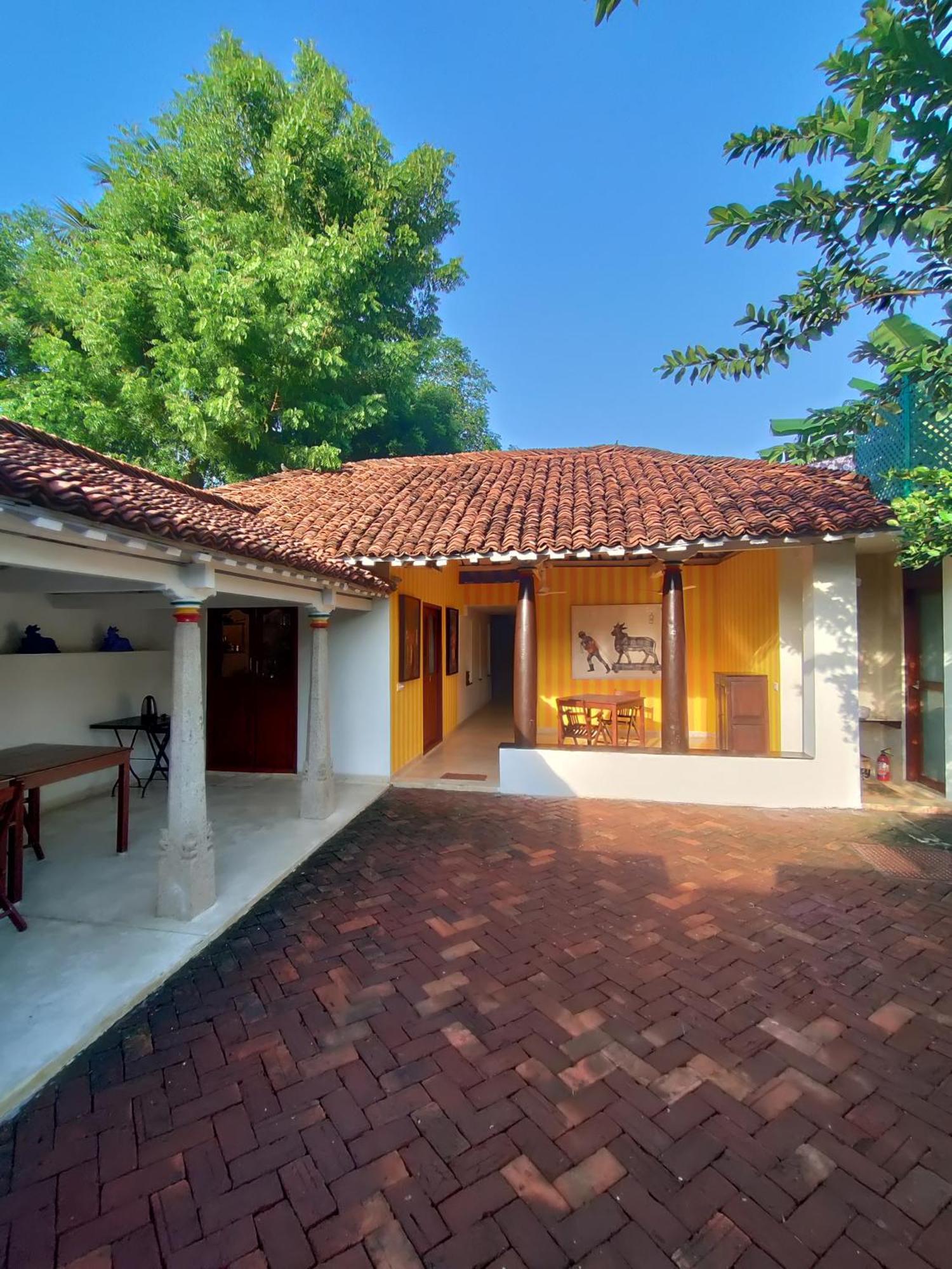 Mangala Heritage By Luxunlock Private Villas Tirukkannapuram Exterior photo
